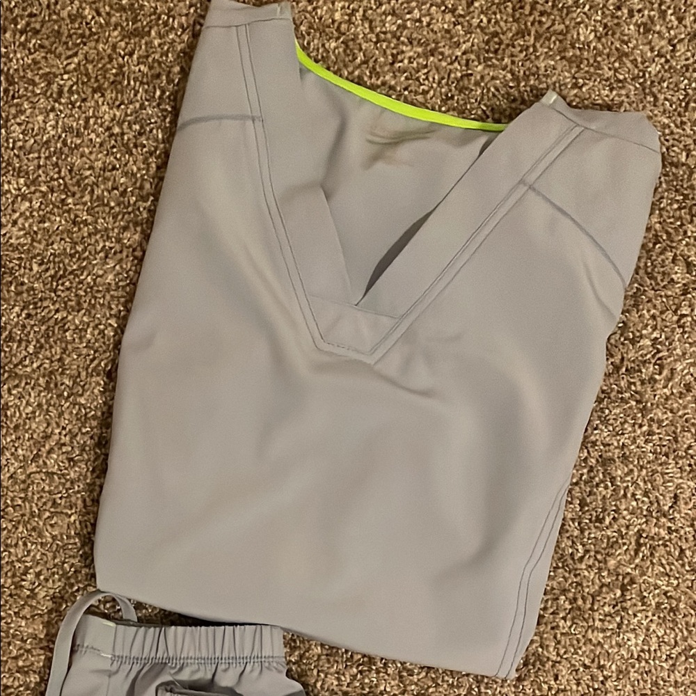 Jogger scrubs!